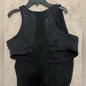 Athleta Tanktop with built-in bra